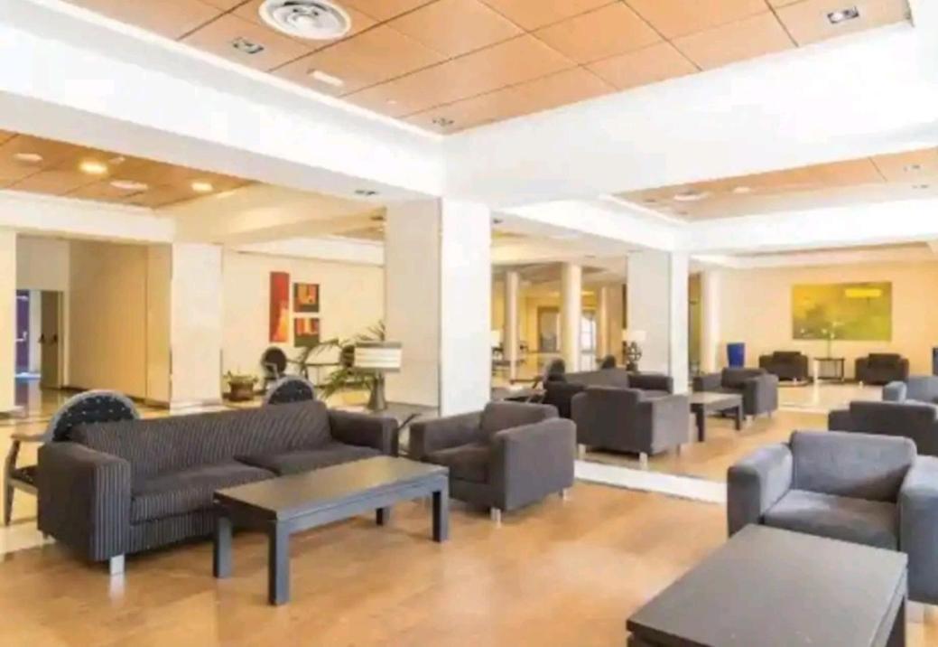 Elegante Alojamiento Con Piscina A 200 M Del Mar. Apartman Benalmádena Kültér fotó