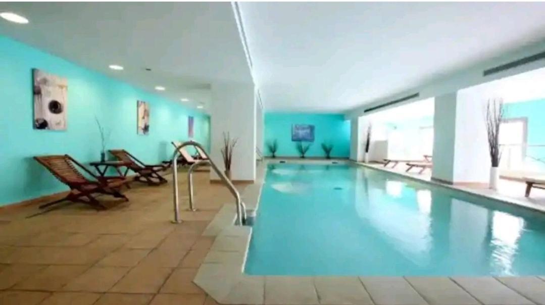Elegante Alojamiento Con Piscina A 200 M Del Mar. Apartman Benalmádena Kültér fotó